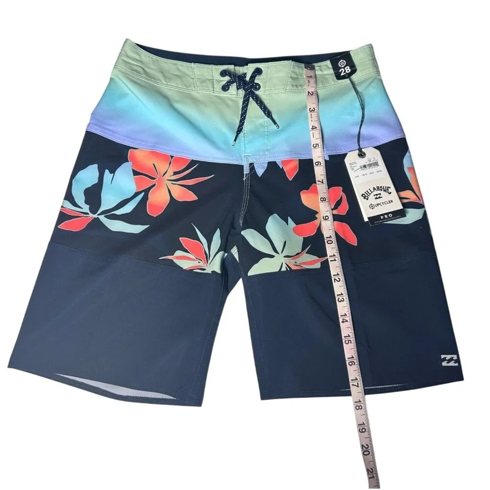 Billabong Swim Trunks Pro Performance Boardshorts Boy's Size 28 Floral Print NEW